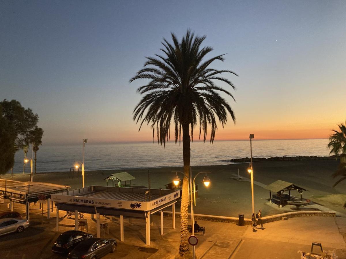Sea & Wave Pedregalejo Beach Apartment Malaga Zewnętrze zdjęcie