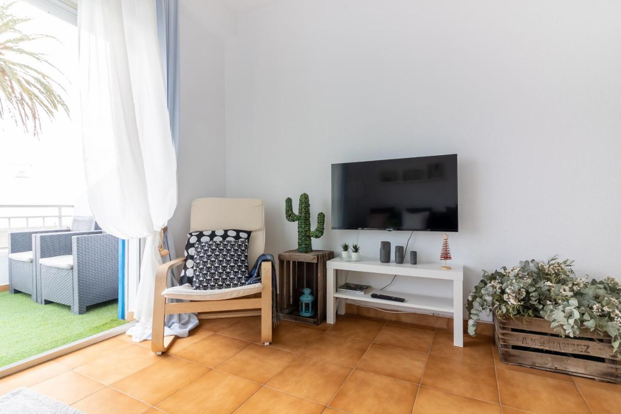 Sea & Wave Pedregalejo Beach Apartment Malaga Zewnętrze zdjęcie