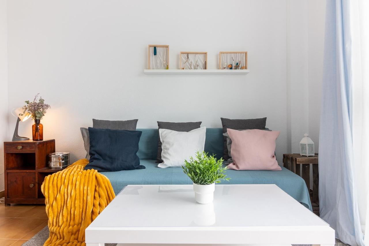 Sea & Wave Pedregalejo Beach Apartment Malaga Zewnętrze zdjęcie