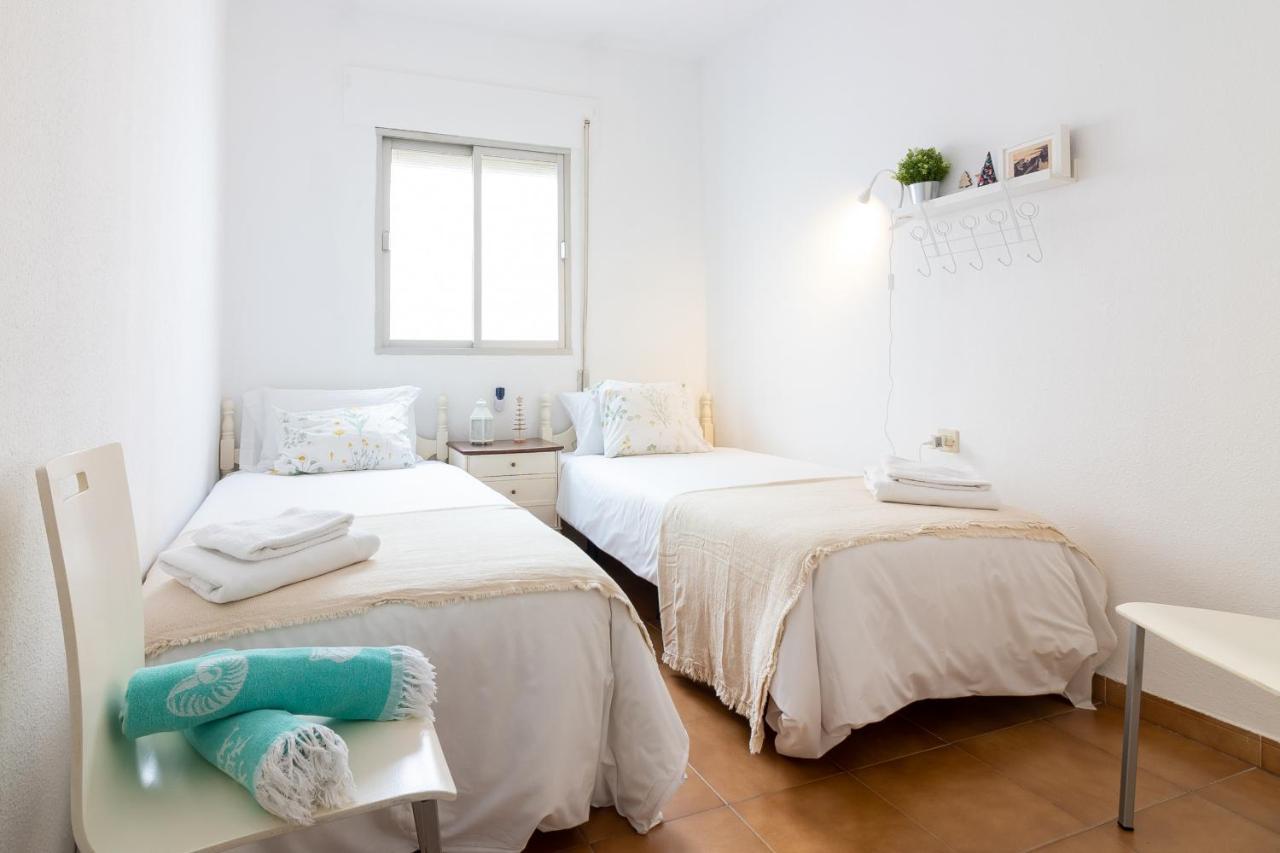 Sea & Wave Pedregalejo Beach Apartment Malaga Zewnętrze zdjęcie