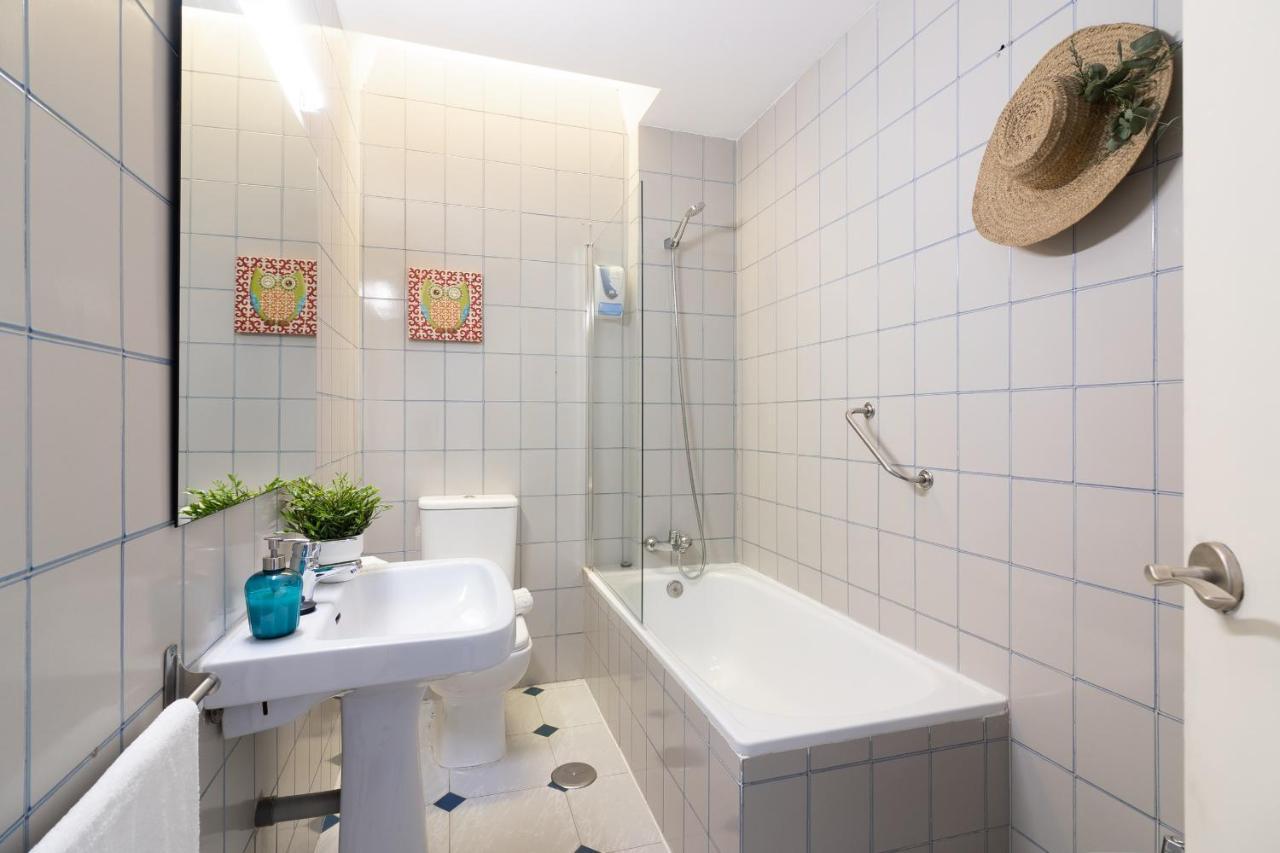 Sea & Wave Pedregalejo Beach Apartment Malaga Zewnętrze zdjęcie